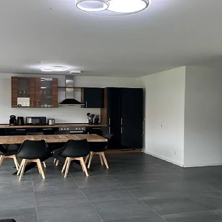 Moderne Ferienwohnung Sonnenbuehl Singen  Exterior foto